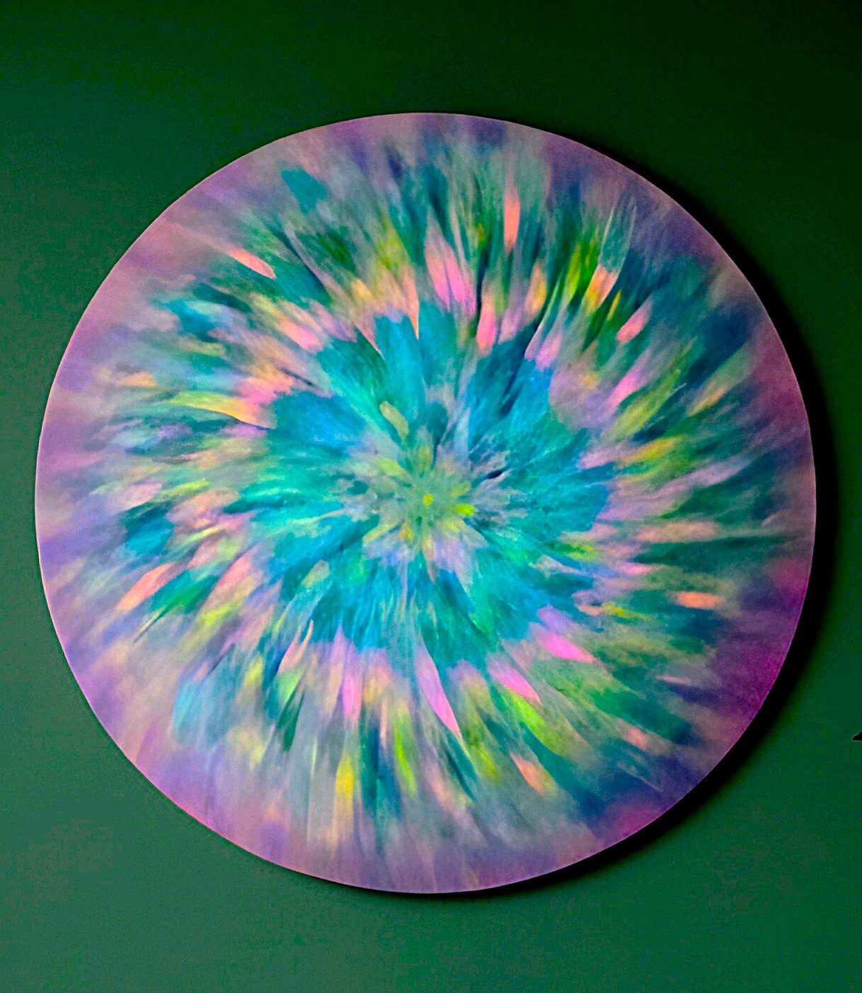 Read more about the article ŹRÓDŁO WIELOWYMIAROWEGO JA – Harmonia Różnorodności